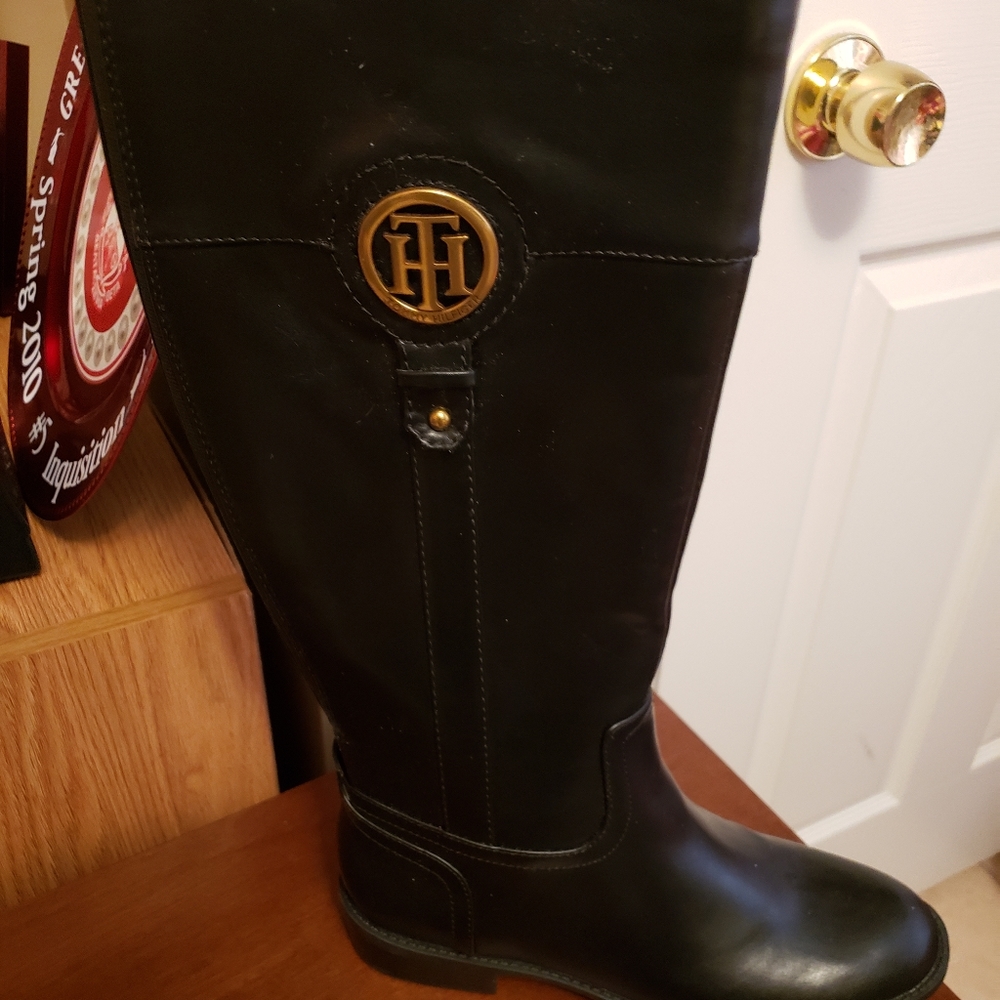 Never worn Tommy Hilfiger calf length boots